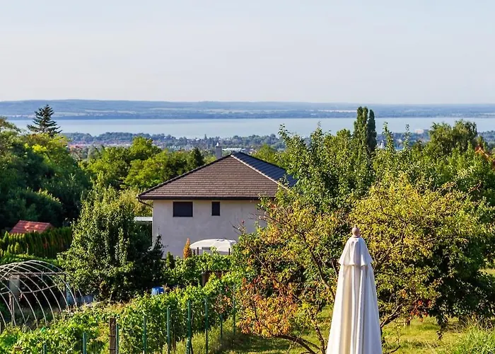 2br Lavender Hideaway House By Nw דירה צ'רסגטומאי