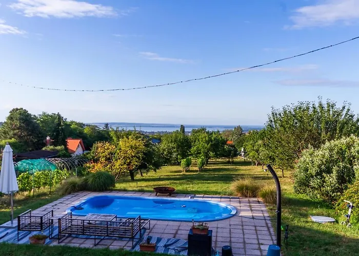 2br Lavender Hideaway House By Nw דירה צ'רסגטומאי